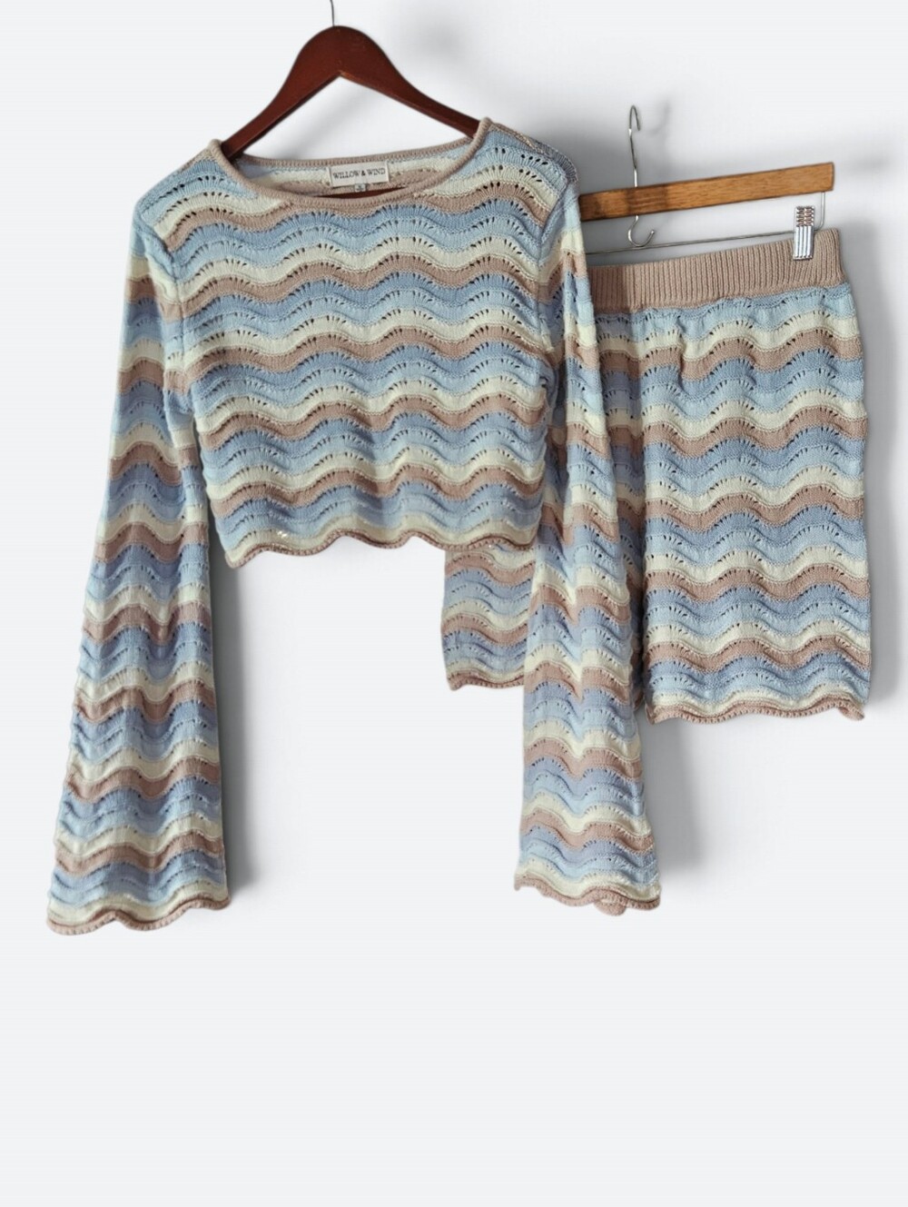 Willow & Wind Two Piece Crochet Bell Sleeve Cropped Sweater Shorts Coord Set M